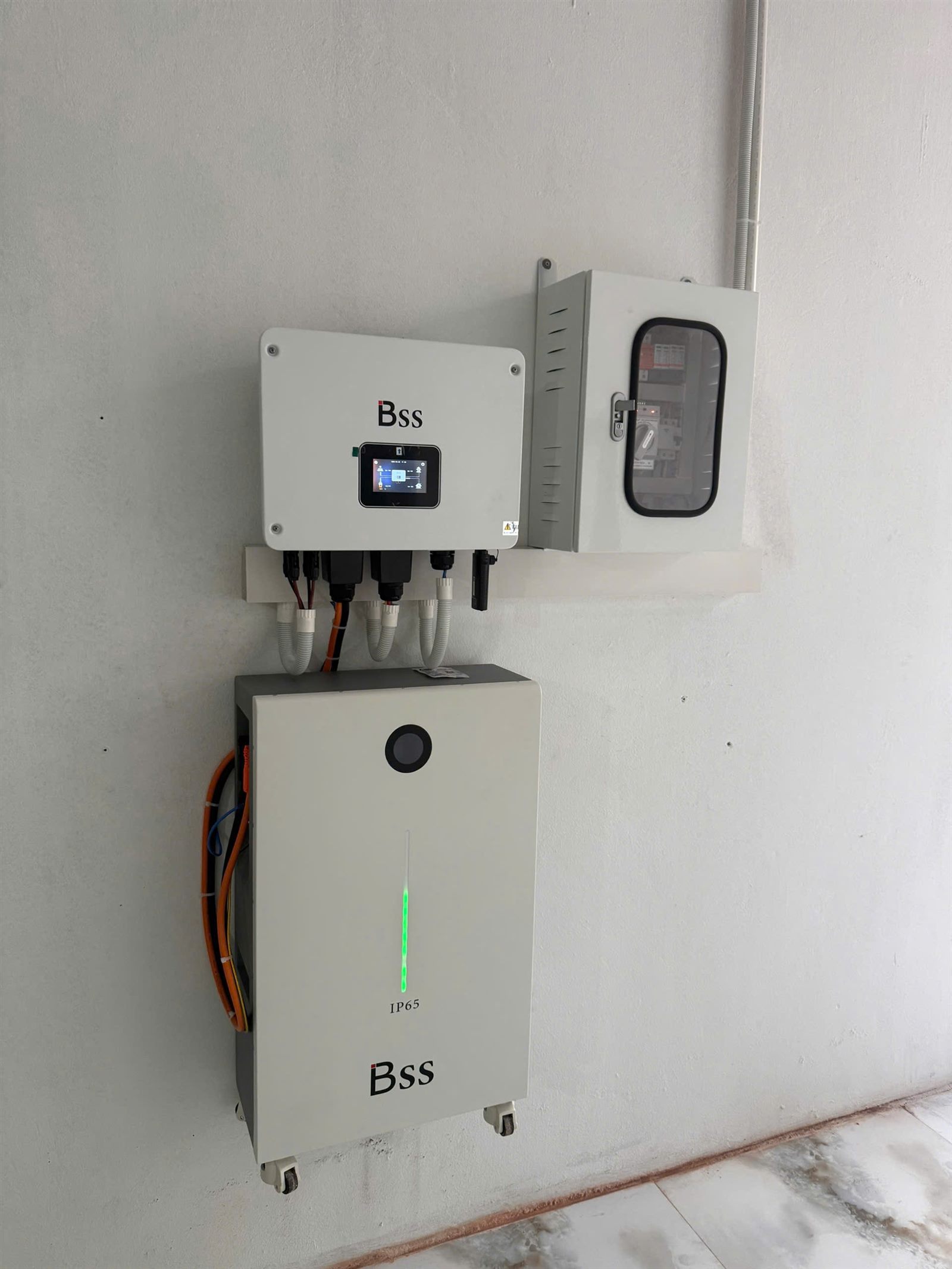 Biến tần nóng, tự giảm công suất trưa hè: có phải lỗi?